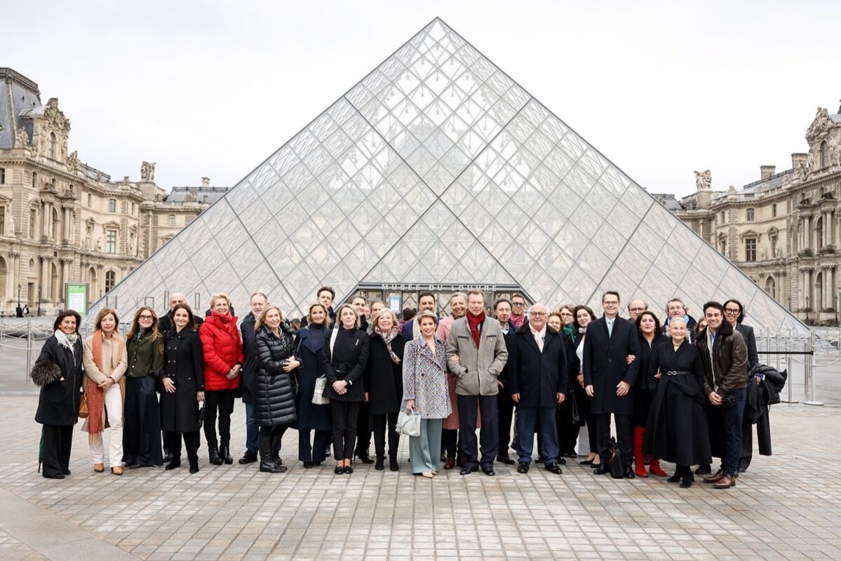 Visite Louvre Stand Speak Rise Up!